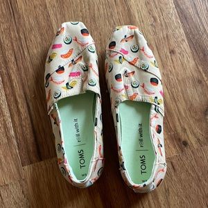 Womens Sushi Print TOMS